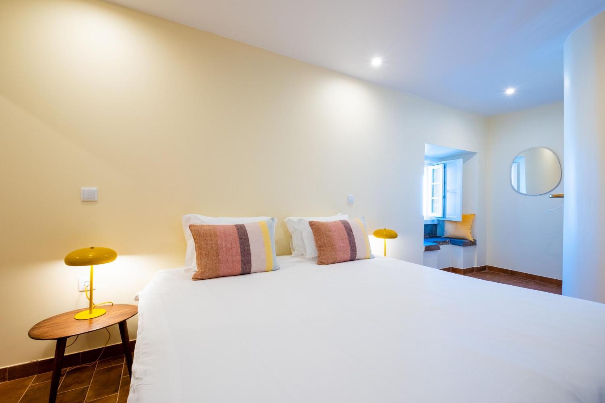 Casasupertubos - Obidos Hotel Bagian luar foto